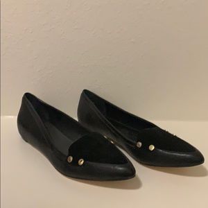 Calvin Klein women’s Beatrice loafer. Size 7.5